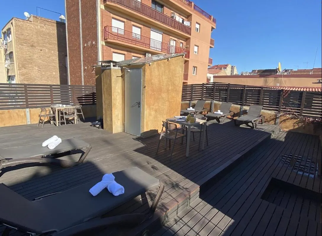 Mab1 - Apartment With Private Terrace In Sants Barcelona