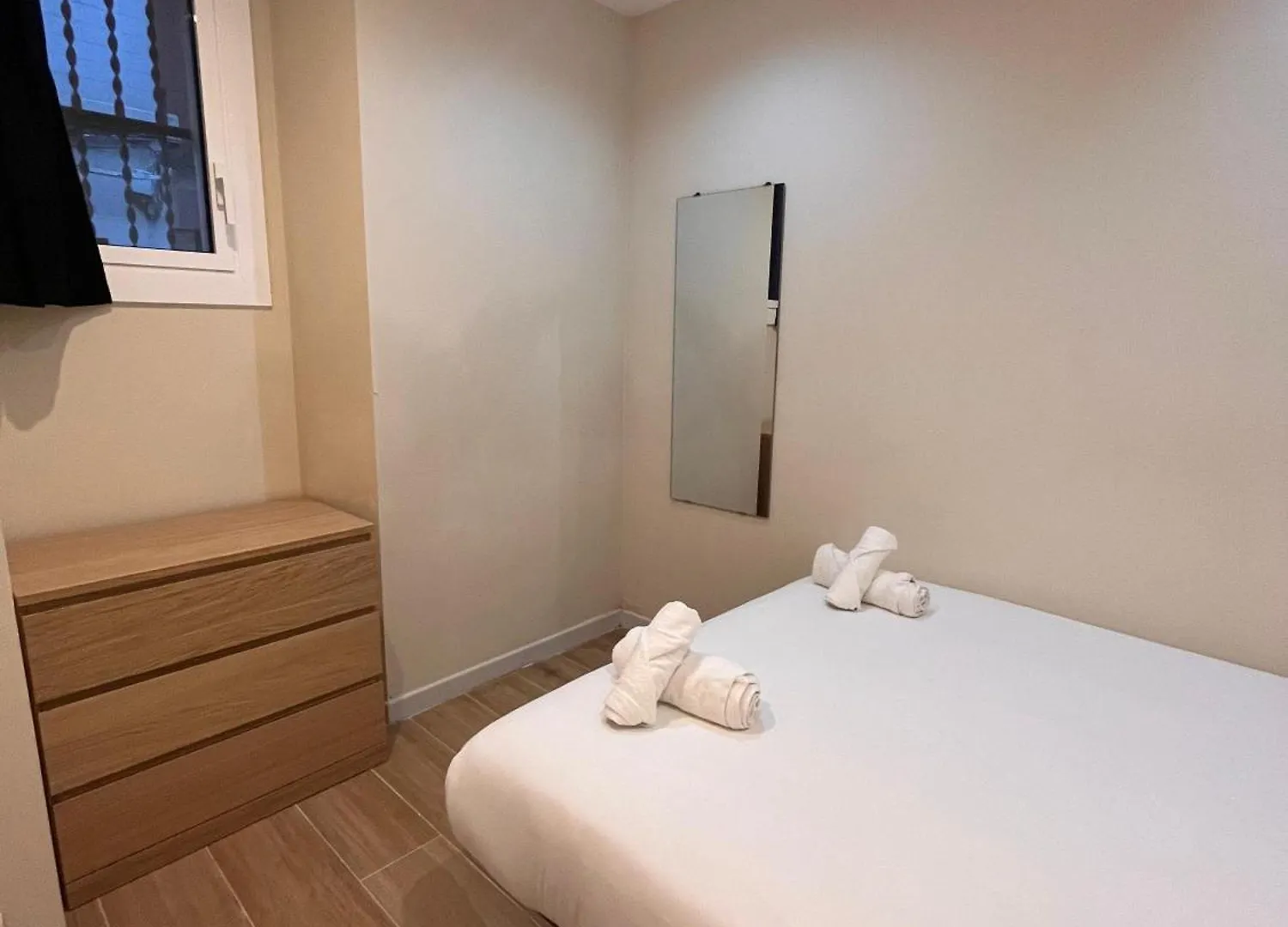 Mab1 - Apartment With Private Terrace In Sants Barcelona 0*,