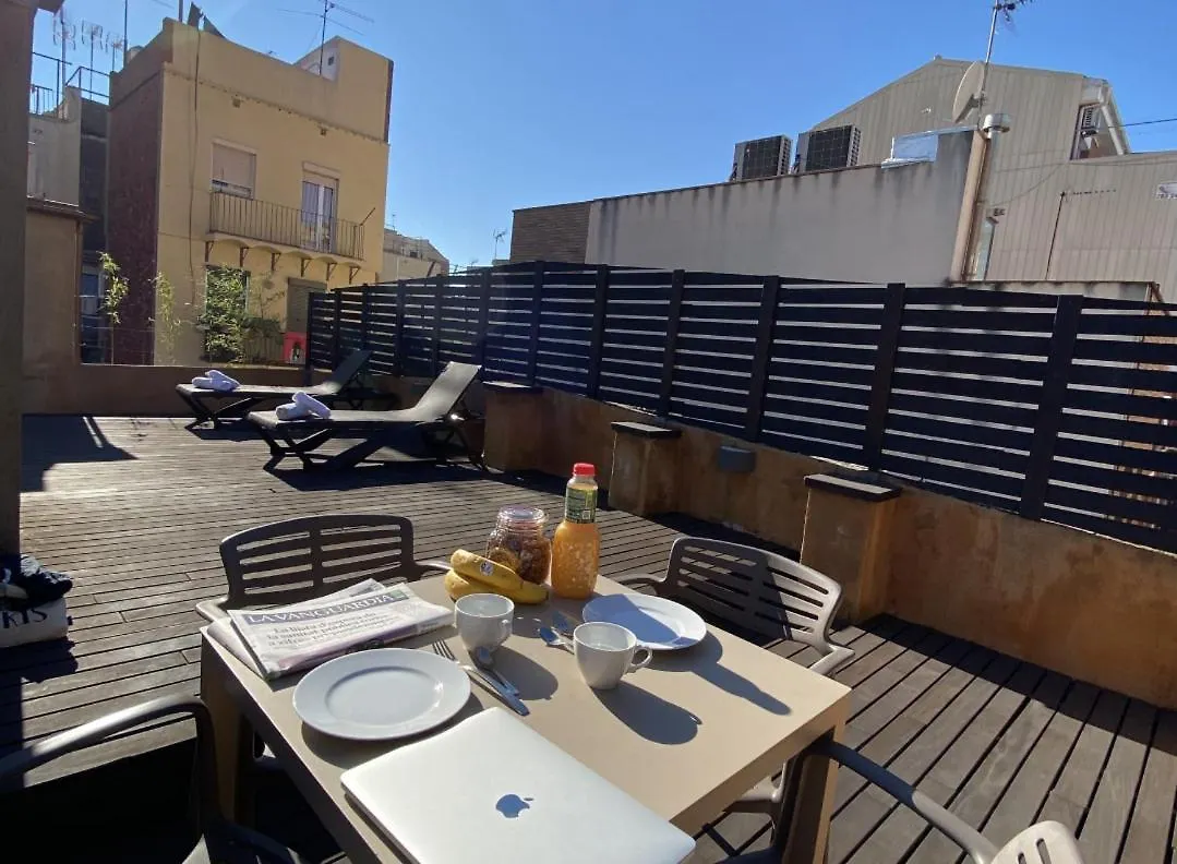 Mab1 - Apartamento A Pie De Calle Con Terraza Privada Barcelona 0*,